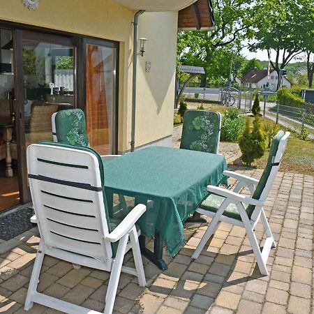 Schoenes Ferienhaus Mit Kamin Und Sauna Im Ostseebad Sellin Exterior photo