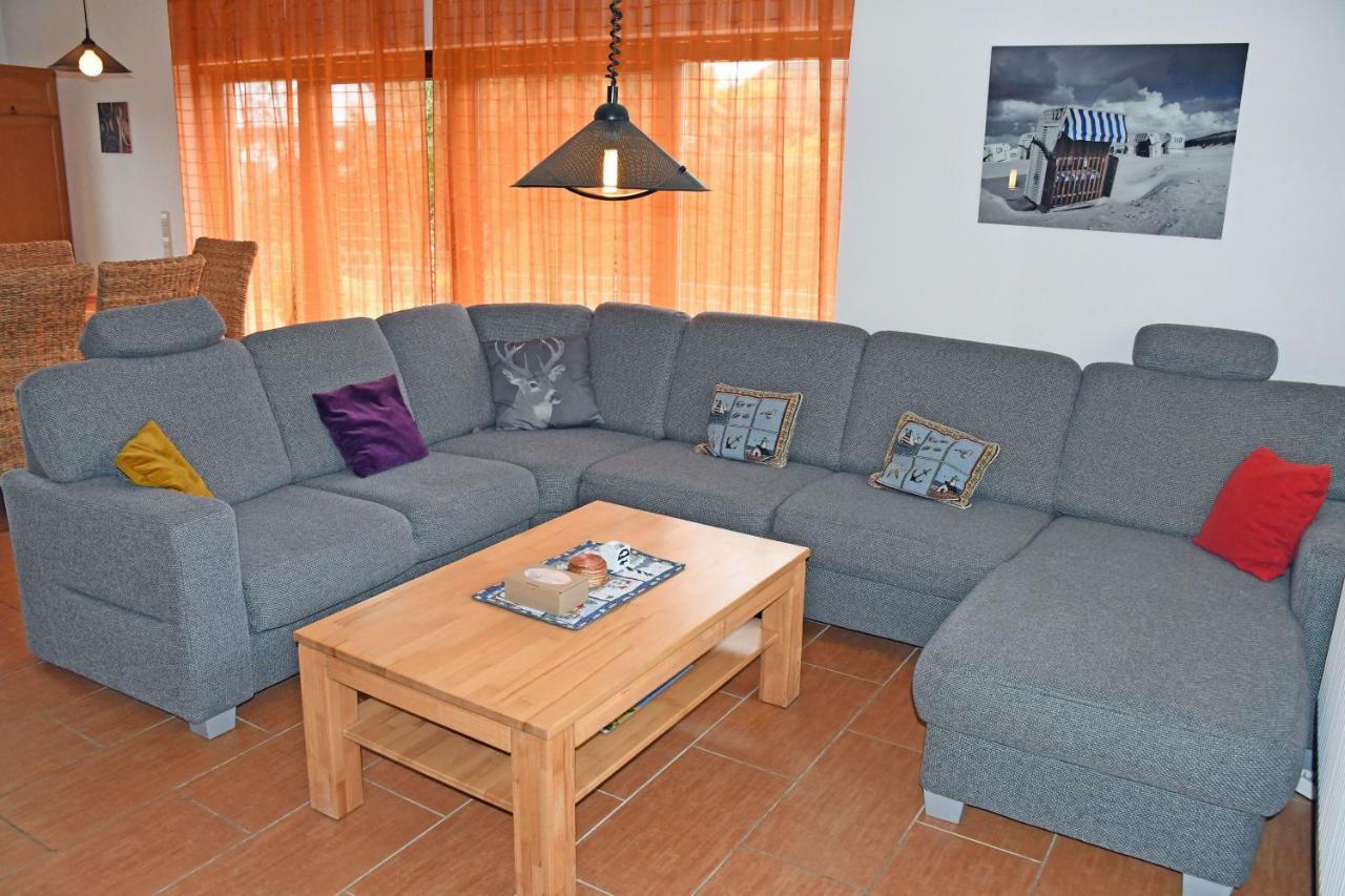 Schoenes Ferienhaus Mit Kamin Und Sauna Im Ostseebad Sellin Exterior photo