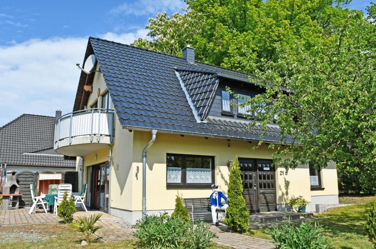 Schoenes Ferienhaus Mit Kamin Und Sauna Im Ostseebad Sellin Exterior photo